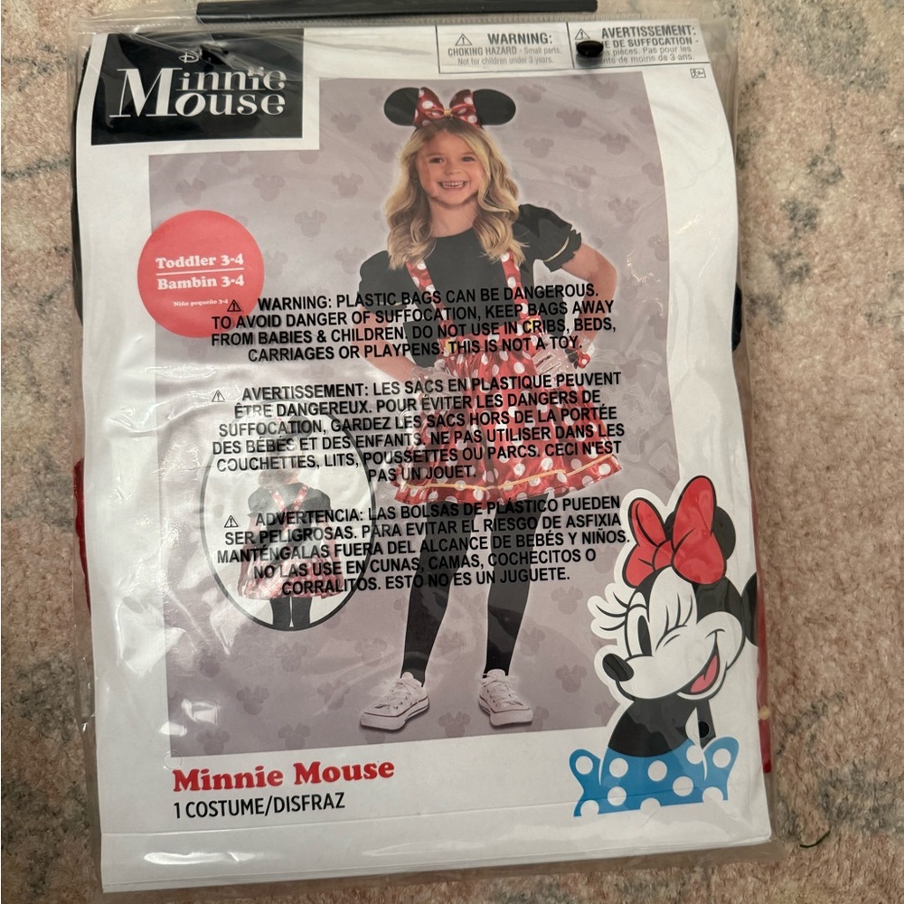 Brand new, never used Minnie Mouse Costume Dress. 3-4T.